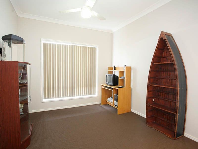 31 Dusky Street, NORTH LAKES QLD 4509, North Lakes - Thumbnail 5