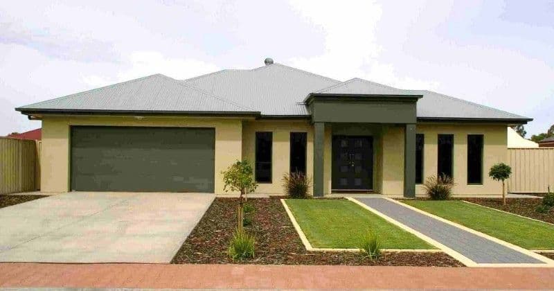 32 Flinders Street, RENMARK SA 5341, Renmark - Image 1