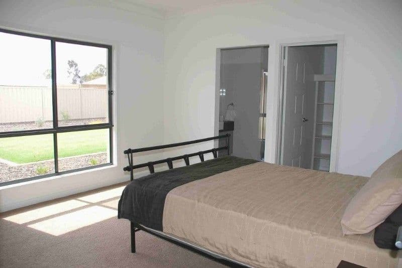 32 Flinders Street, RENMARK SA 5341, Renmark - Thumbnail 8
