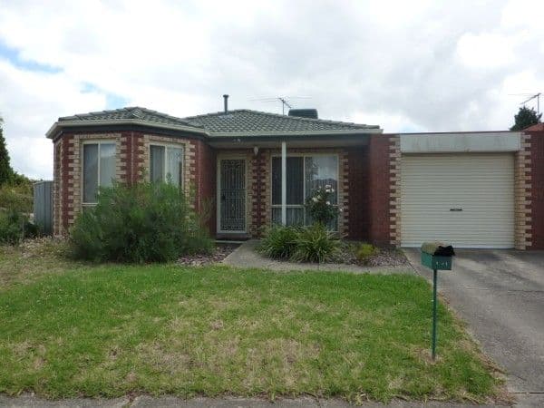1 Oakwood Drive, CARRUM DOWNS VIC 3201, Carrum Downs - Image 1