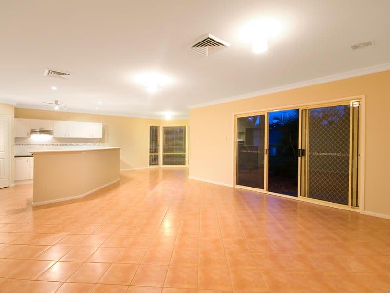 17 Tisane Avenue, FRENCHS FOREST NSW 2086, Frenchs Forest - Thumbnail 3