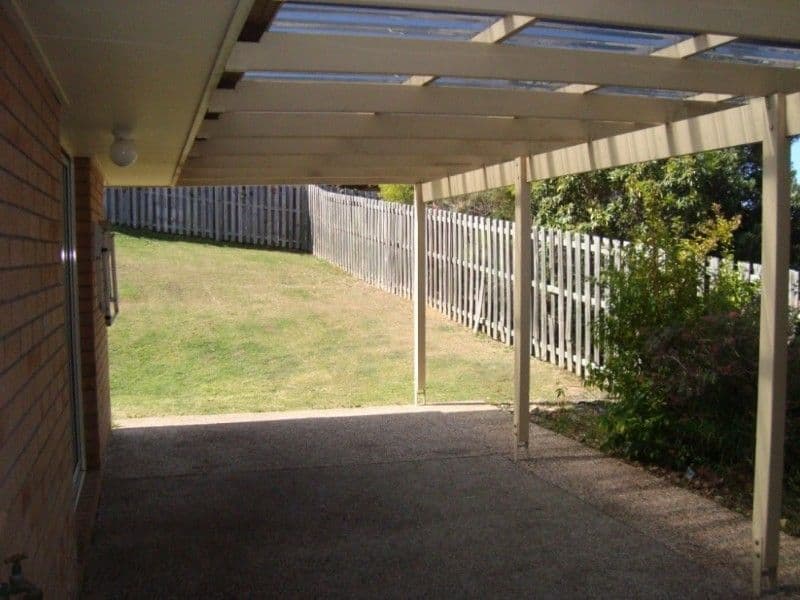 9 Matiza Avenue, PACIFIC PINES QLD 4211, Pacific Pines - Thumbnail 2