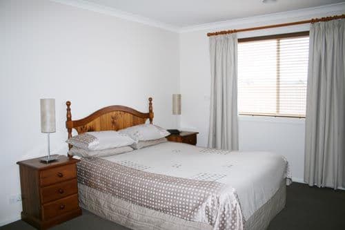 8 Shanahan Street, BUNGENDORE NSW 2621, Bungendore - Thumbnail 5
