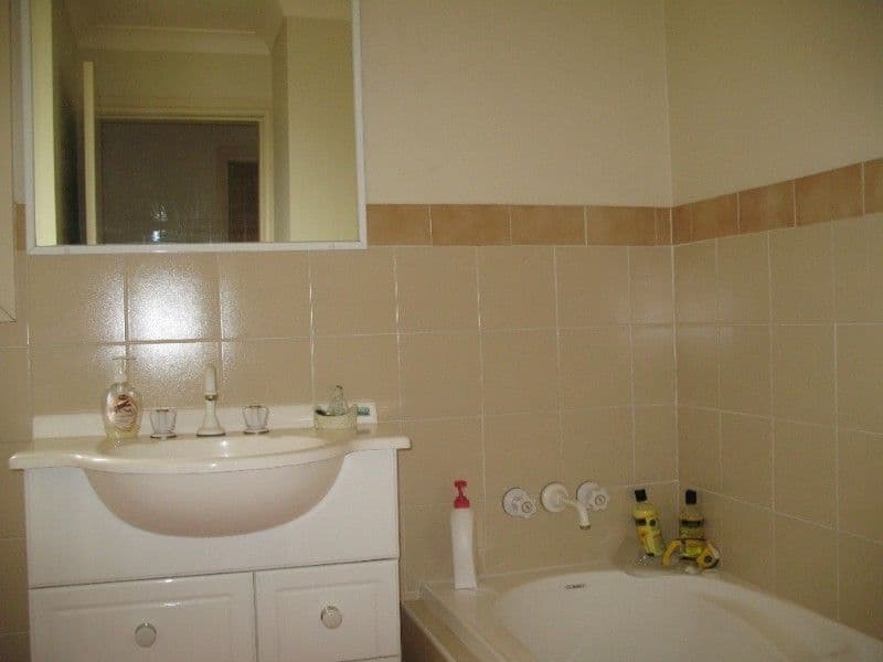 12 Caloola Road, CONSTITUTION HILL NSW 2145, Constitution Hill - Thumbnail 4