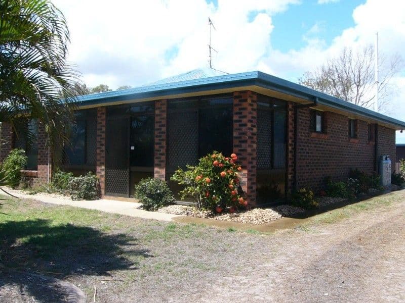 23 Palm Court, MOORE PARK BEACH QLD 4670, Moore Park Beach - Thumbnail 5