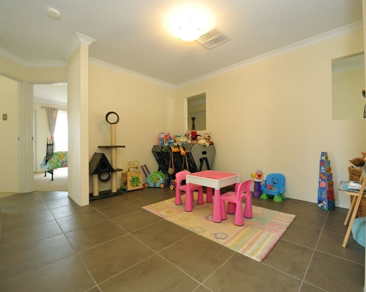 4 Remembrance Drive, BALDIVIS WA 6171, Baldivis - Thumbnail 8
