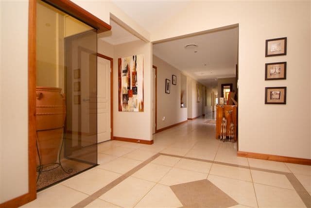 11 Bonville Court, MIDDLE RIDGE QLD 4350, Middle Ridge - Thumbnail 8