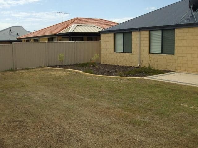 12 Jonquil Loop, SEVILLE GROVE WA 6112, Seville Grove - Thumbnail 4