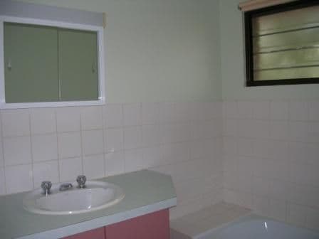 10 Fordham Court, KATHERINE NT 0850, Katherine - Thumbnail 2