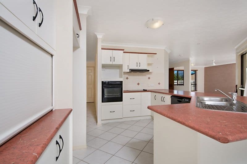25 Miller Circuit, KIRWAN QLD 4817, Kirwan - Thumbnail 4