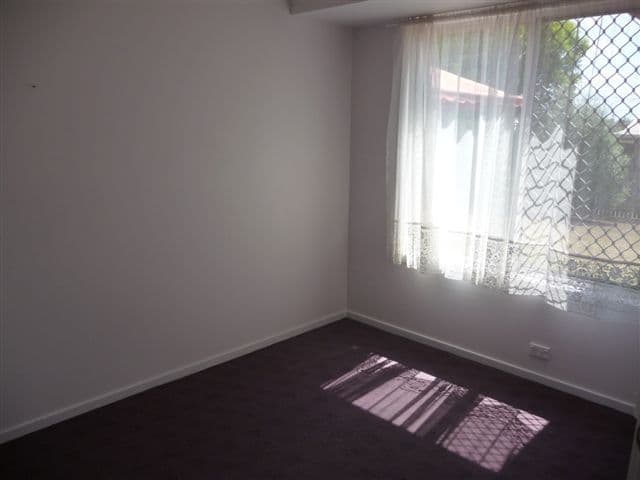 8 Whalan Court, KEARNEYS SPRING QLD 4350, Kearneys Spring - Thumbnail 5