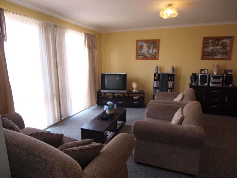 5 Drinnan Close, SURF BEACH NSW 2536, Surf Beach - Thumbnail 2