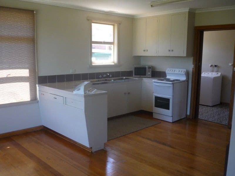 22 Egan Street, NEWNHAM TAS 7248, Newnham - Thumbnail 2