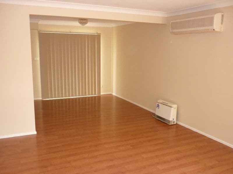 130 Glenfield Road, CASULA NSW 2170, Casula - Thumbnail 5