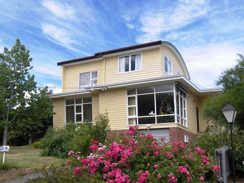 18 Greenacres Road, GEILSTON BAY TAS 7015, Geilston Bay - Image 1