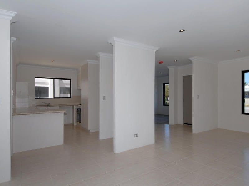 10A Parkin Street, ROCKINGHAM WA 6168, Rockingham - Thumbnail 3