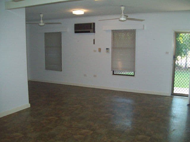 6 Kingfisher Crescent, WULAGI NT 0812, Wulagi - Thumbnail 3