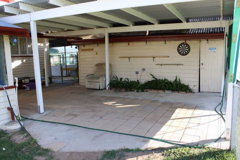 38 Strathdee Street, MUNDUBBERA QLD 4626, Mundubbera - Thumbnail 6