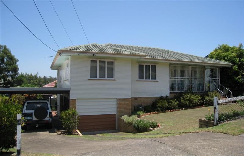 23 Sebring Street, HOLLAND PARK WEST QLD 4121, Holland Park West - Image 1