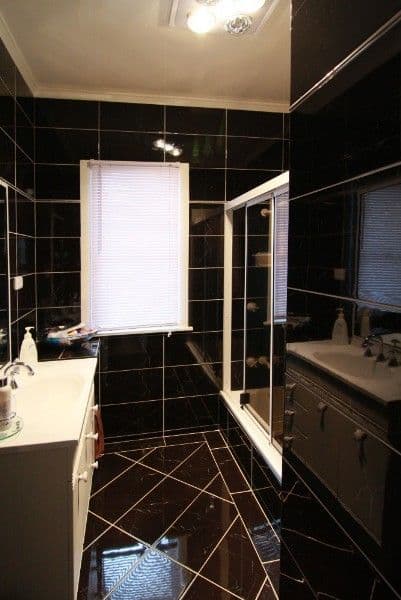 16 Gladstone Street, NEWTOWN QLD 4350, Newtown - Thumbnail 2