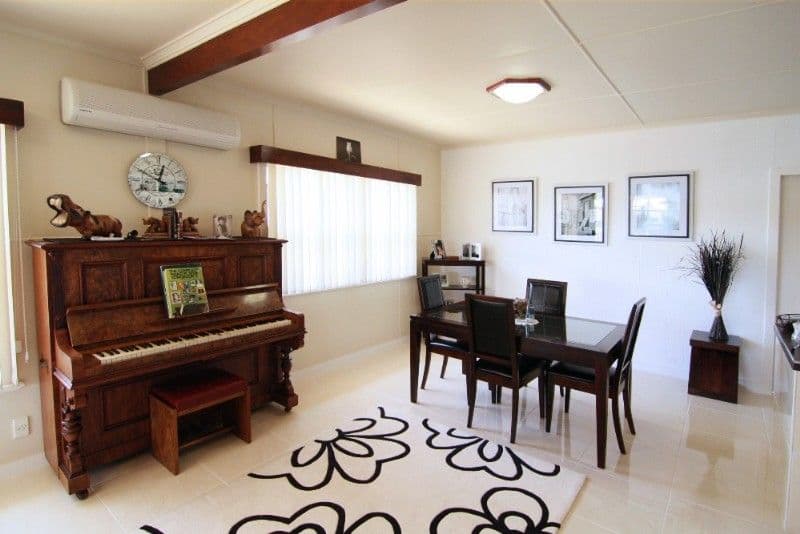 16 Gladstone Street, NEWTOWN QLD 4350, Newtown - Thumbnail 4