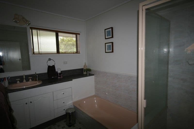 38 Banbury Street, CARINA QLD 4152, Carina - Thumbnail 8
