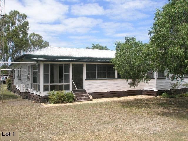 Yarranvale Gore Highway, PITTSWORTH QLD 4356, Pittsworth - Thumbnail 4