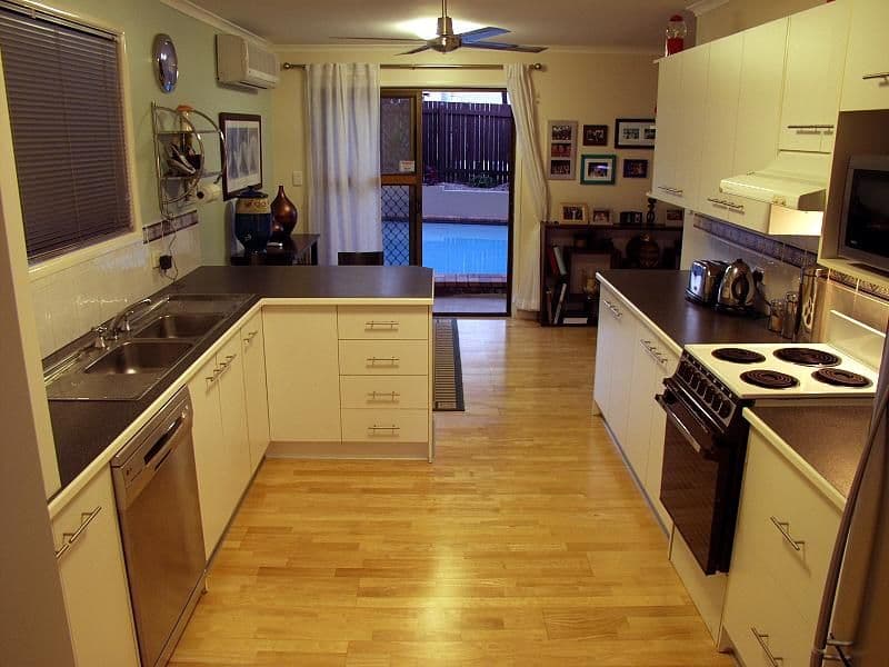 20 Cressbrook Street, EIGHT MILE PLAINS QLD 4113, Eight Mile Plains - Thumbnail 3