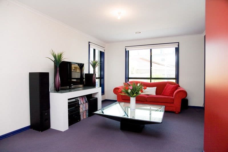 12 Elaine Close, EPPING VIC 3076, Epping - Thumbnail 2