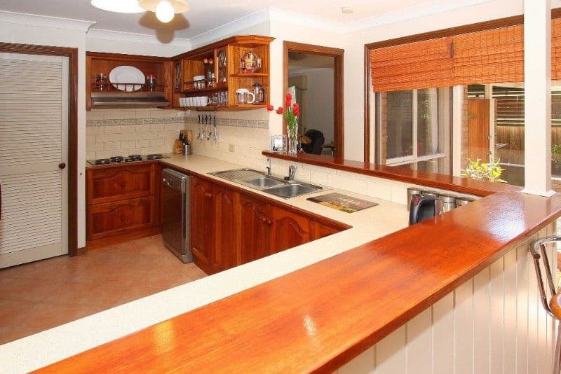 9 Veronica Crescent, MILL PARK VIC 3082, Mill Park - Thumbnail 3