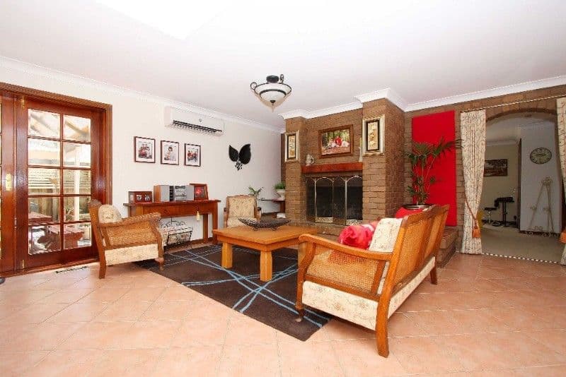 9 Veronica Crescent, MILL PARK VIC 3082, Mill Park - Thumbnail 6