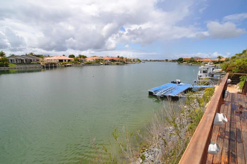 156 Monterey Keys Drive, HELENSVALE QLD 4212, Helensvale - Thumbnail 4