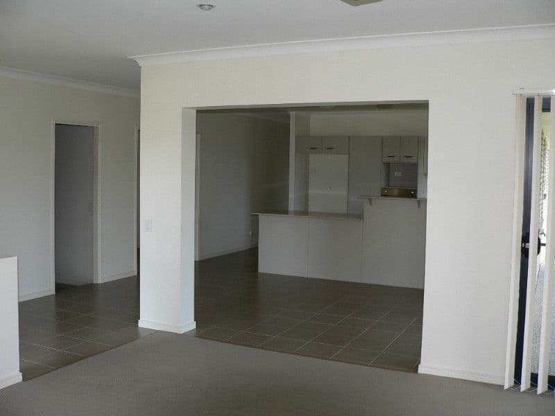 12 Jaxson Terrace, PIMPAMA QLD 4209, Pimpama - Thumbnail 5