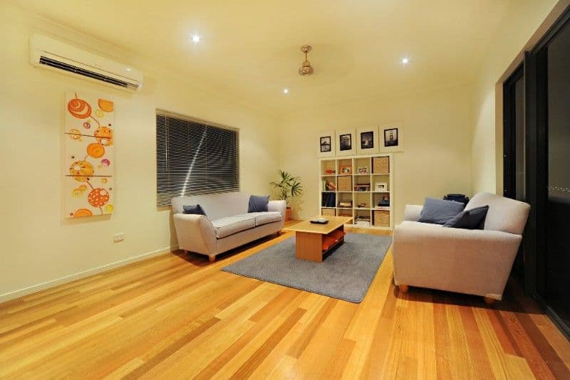 10 Johnquill Court, CANNONVALE QLD 4802, Cannonvale - Thumbnail 5