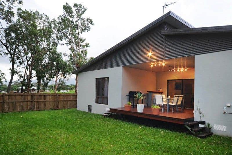 10 Johnquill Court, CANNONVALE QLD 4802, Cannonvale - Thumbnail 7