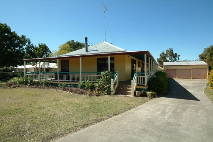 12 Stewart, WITHCOTT QLD 4352, Withcott - Thumbnail 4