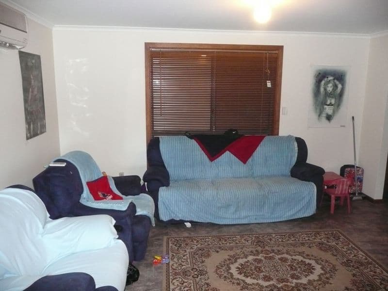 19 McVann Avenue, PARALOWIE SA 5108, Paralowie - Thumbnail 2