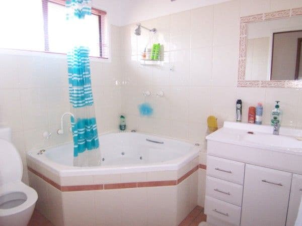 14 Honeyeater Place, CARRUM DOWNS VIC 3201, Carrum Downs - Thumbnail 3