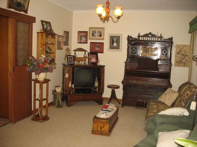 30 Sixth Street, LOXTON SA 5333, Loxton - Thumbnail 3