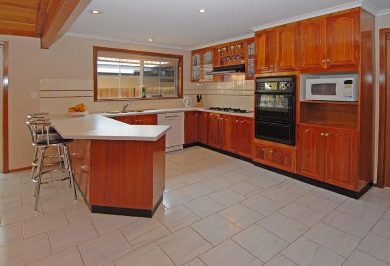 13 Gidgee Court, KEILOR DOWNS VIC 3038, Keilor Downs - Thumbnail 2