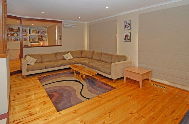 13 Gidgee Court, KEILOR DOWNS VIC 3038, Keilor Downs - Thumbnail 3
