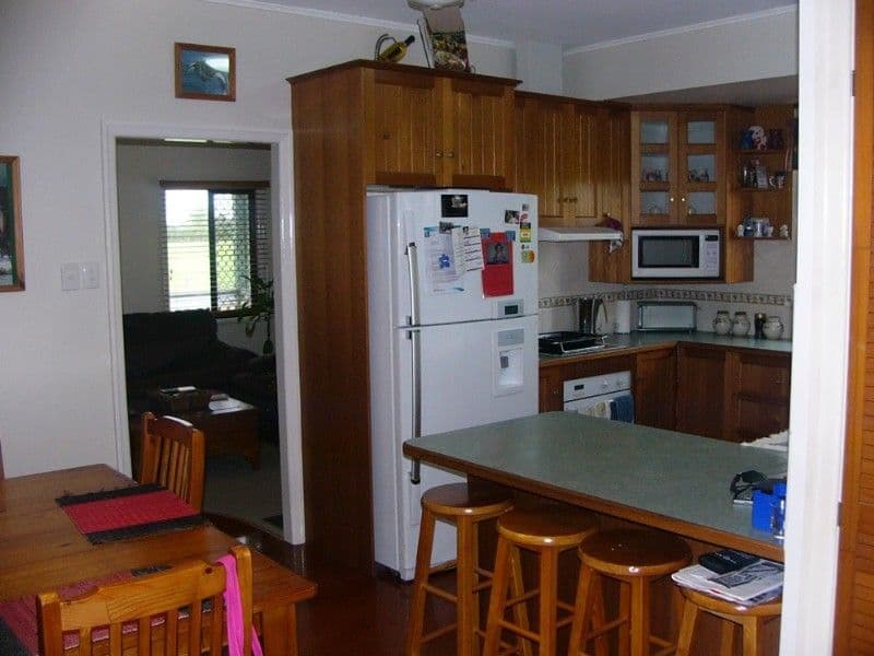 618 Moore Park Road, WELCOME CREEK QLD 4670, Welcome Creek - Thumbnail 5