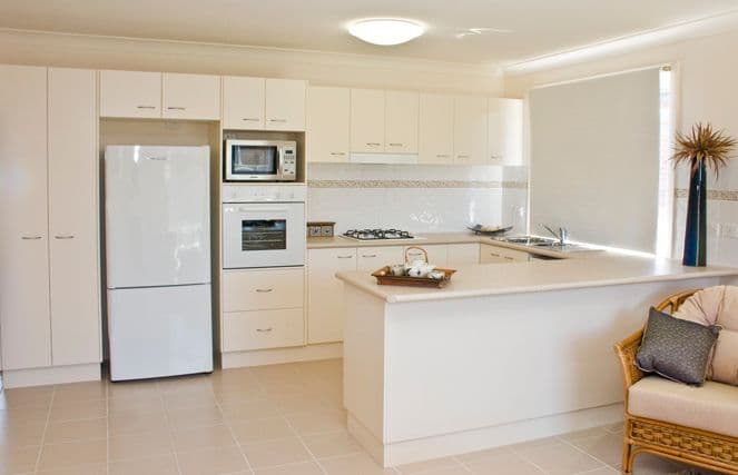 16 Dellavia Drive, LAKE MUNMORAH NSW 2259, Lake Munmorah - Thumbnail 2