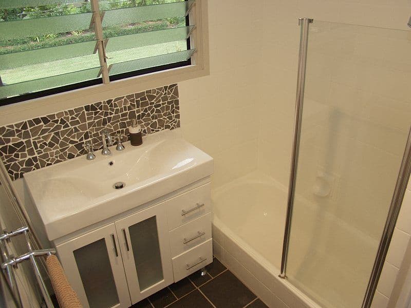 12 Bedser Street, MACGREGOR QLD 4109, Macgregor - Thumbnail 6