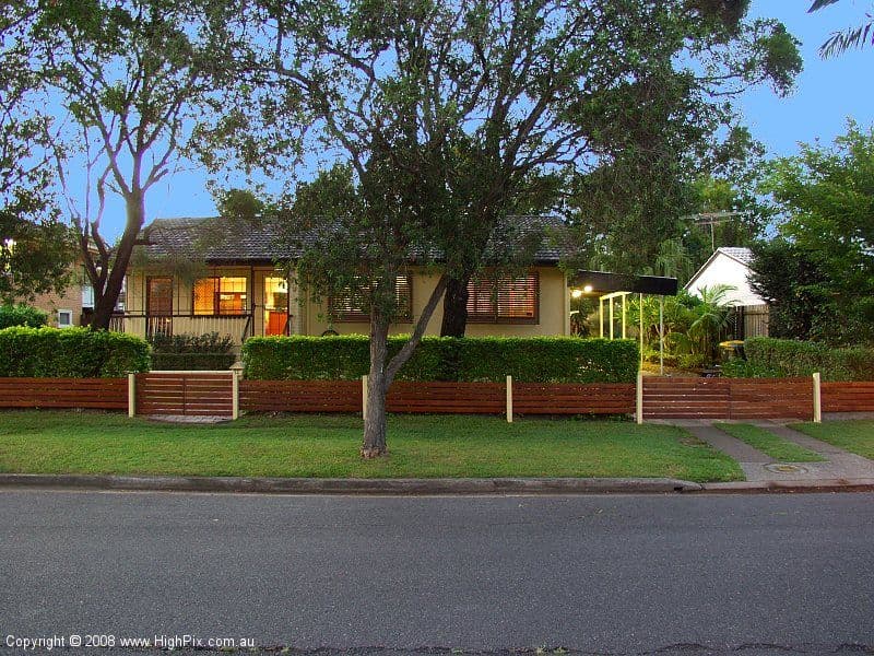 12 Bedser Street, MACGREGOR QLD 4109, Macgregor - Thumbnail 8