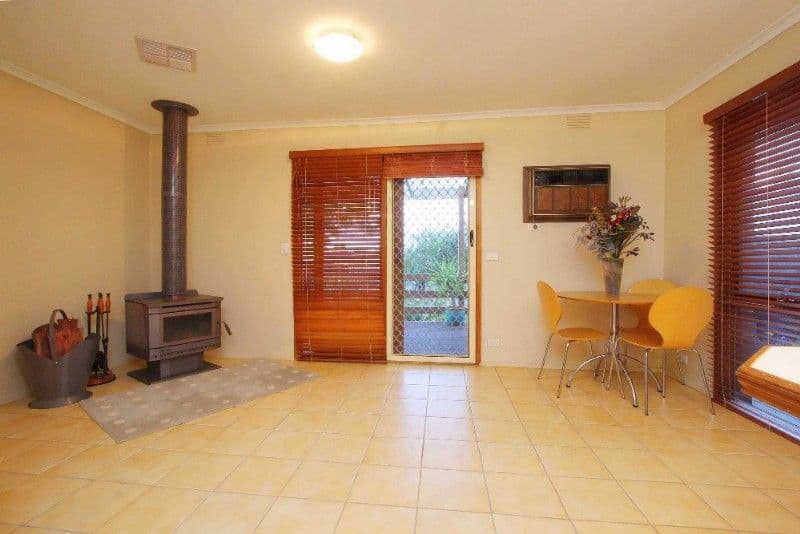 162 Greenhills Road, BUNDOORA VIC 3083, Bundoora - Thumbnail 5