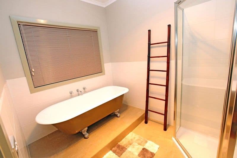32 Irymple Avenue, MILDURA VIC 3500, Mildura - Thumbnail 5