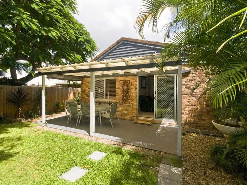 55 Leyte Avenue, PALM BEACH QLD 4221, Palm Beach - Thumbnail 6