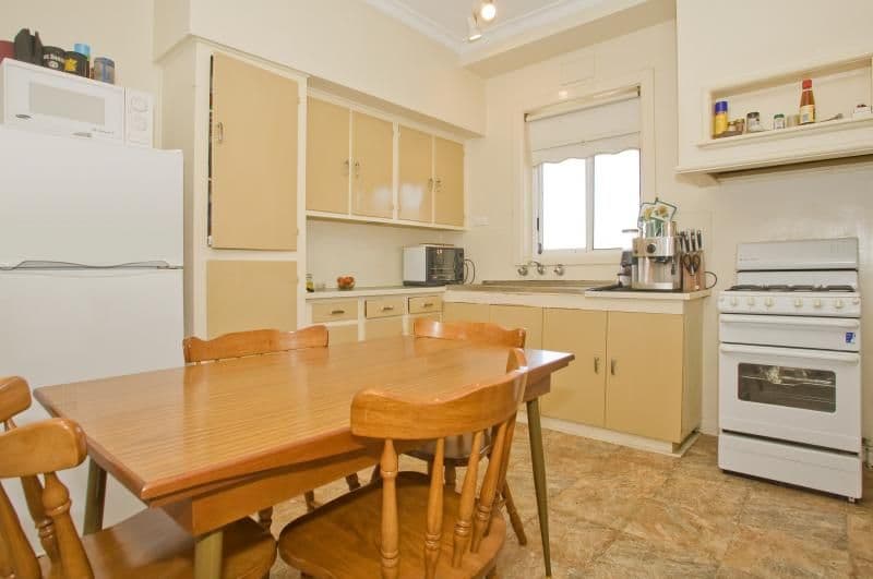 192 Ormond Road, EAST GEELONG VIC 3219, East Geelong - Thumbnail 4