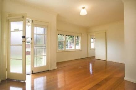 102 Truganini Road, CARNEGIE VIC 3163, Carnegie - Thumbnail 2